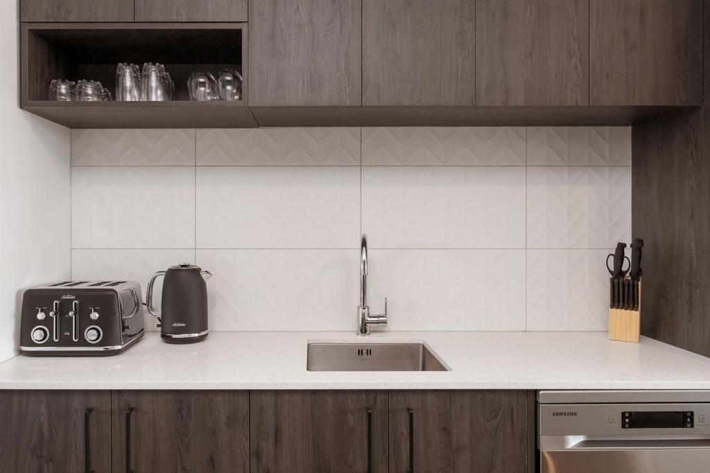 Ferienwohnung Stylish Brand New Sunny 3Bdrm 3Bth Garage Sleeps 6 Christchurch Exterior foto